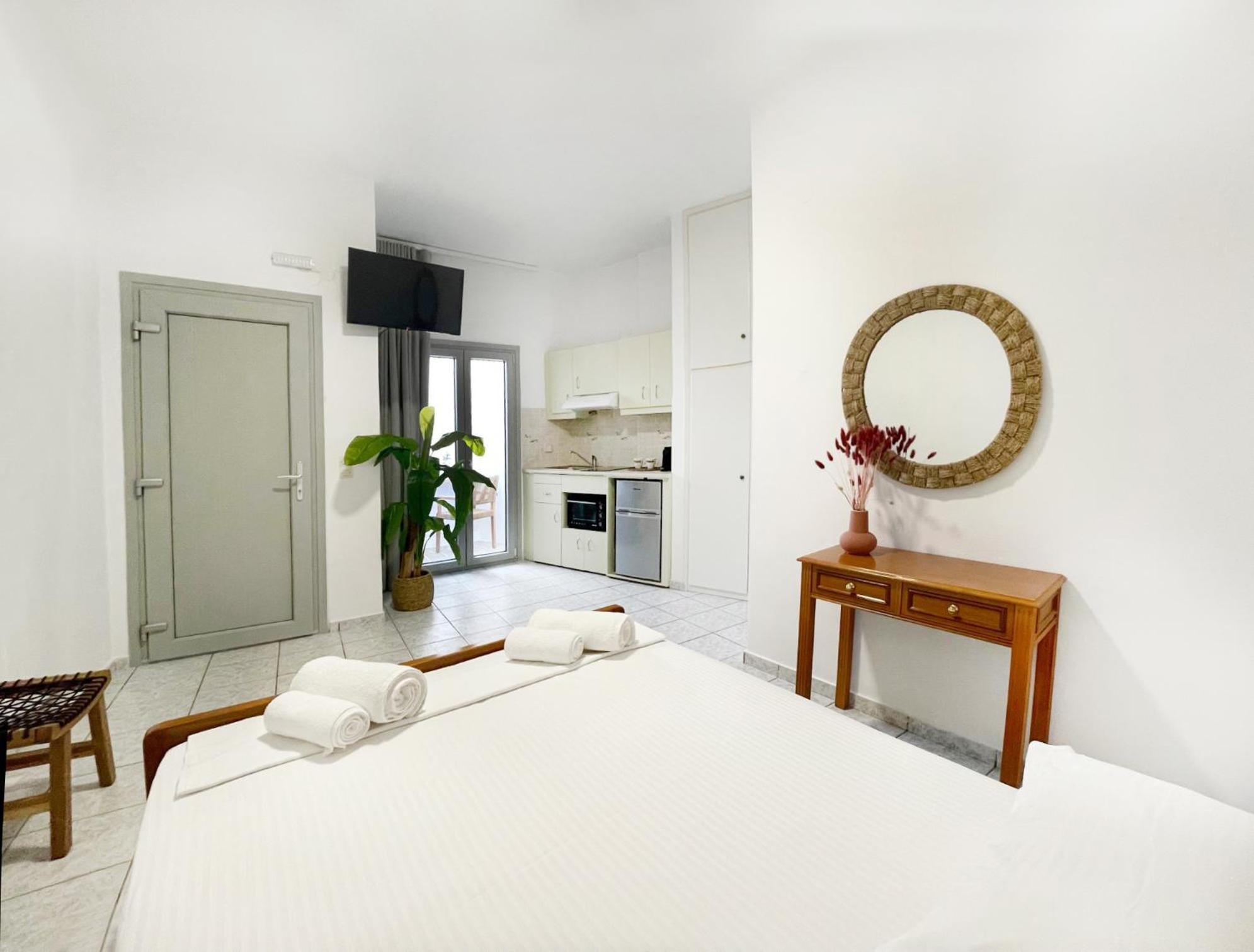 Lemonia Rooms 1 Platis Gialos  Exterior photo